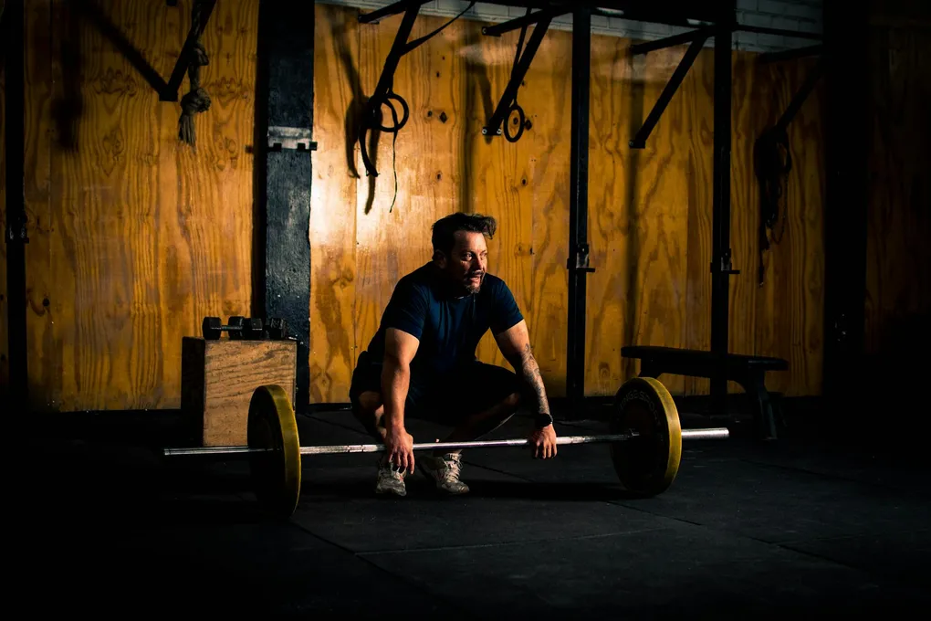 Exercise Selection for Beginners: Build Muscle with Compound Movements - Visual Guide